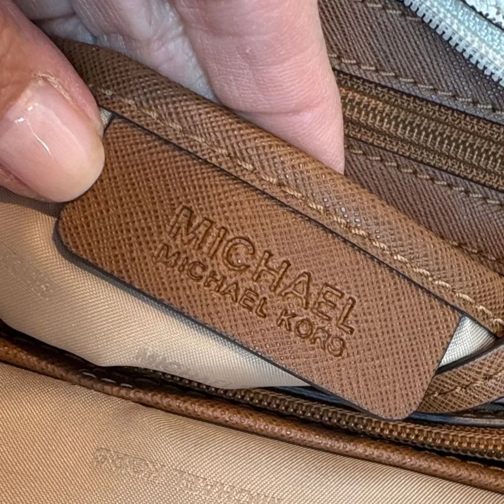 Michael Kors Bag Purse Handbag Pocketbook Jet Set Logo Large Signature Tote Bag